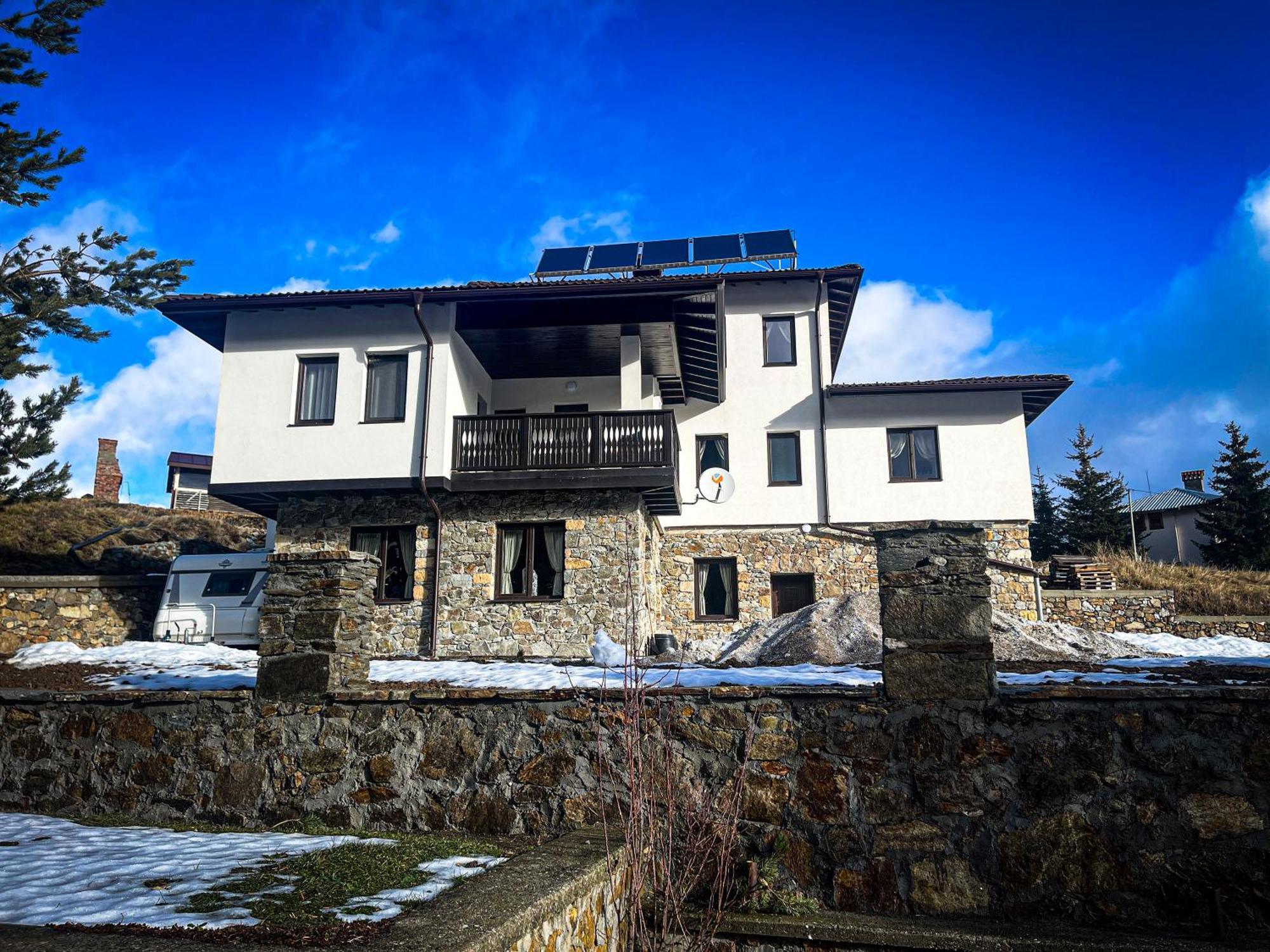 Къща За Гости Меча Стъпка Gela Exteriör bild